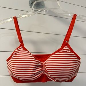 Victoria’s Secret sport bra size small